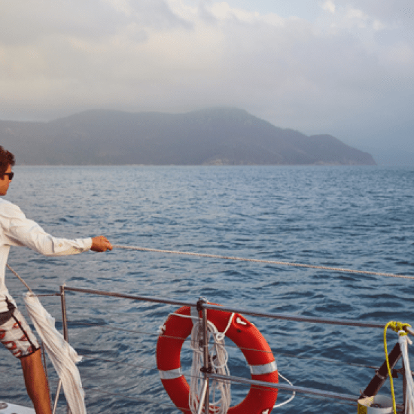 a small boat in a body of water